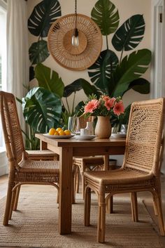 boho dining chair ideas in rattan for tropical vibes 2 Small Boho Dining Room, Boho Style Dining Room, Dining Chair Ideas, Eclectic Seating, Boho Dining Chairs, Boho Seating, Chic Dining Chairs, Dining Table Makeover