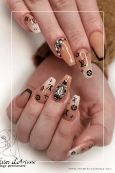 Louis Vuitton Nails