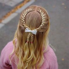 V Hair, Bow Hairstyle, Hair Up Styles, Braided Hair