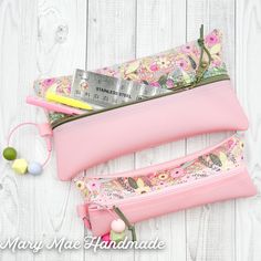 This half-sided clear zip pouch is sleek and smooth, lightweight, and has easy access via center zipper. Holds standard sized pens, pencils, 6" ruler, and lots more. Easy fit into your backpack or purse. Main Color: Blush Pink Print Colors: Blush Pink, Bright Pink, Olive Green, Butter Yellow The zipper pouch is made with Jelly Vinyl for the back, and TPU Clear Printed Vinyl for half the front. The main construction is unlined, made "in-the-hoop" with an embroidery machine. It features a convenient pull tab and a coordinating steel wire cable key chain & silicone beads charm for a fun touch!* Approximate SIZES when flattened, just under: SMALL: 3 x 8" LARGE: 5 X 9" The Small size will hold standard sized mechanical pencils and pens. (2-3 wood pencils will *barely* fit inside, please purchas Floral Jelly, Green Butter, Beads Charm, Pink Olive, Butter Yellow, Color Blush, Pens Pencils, Zipped Bag, Zipper Bag