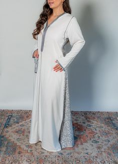 Elegant, white Kaftan includes stylish hood and pockets Fitted White Dresses With Side Pockets, White Fitted Dresses With Side Pockets, Panorama City, White Kaftan, Egyptian Cotton, Dress Clothes For Women, Festival Season, Art Collection, Dress Outfits