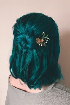 Arctic Fox Hair Color, Teal Hair, Hair Streaks, Short Hair Color, Hair Color Blue, Dye My Hair, Hair Color Dark