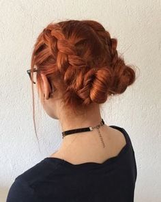 Marley Twist Hairstyles, Rose Gold Hair Vine, Cute Summer Hairstyles, Gold Hair Vine, Disney Hair, Popsugar Beauty, Easy Summer Hairstyles, Velvet Hair, Oil Slick