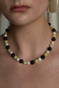 Green, yellow and pearl circle bead necklace. Fit One size fits all Composition This product is final sale Bracelets Easy, Diy Bracelets Easy, Pearls Necklace, Clover Earrings, Green Pearls, Clover Necklace, Green Bean, Green Necklace, Jewelry Inspo