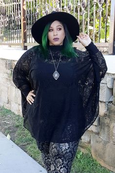 Goth Plus Size Buying Guide – Stygian Siryn Alternative Plus Size Fashion, Fashion Men Outfits, Gothic Fashion Men, Goth Plus Size, Vampire Face, Plus Size Goth, Fall Fashion Skirts