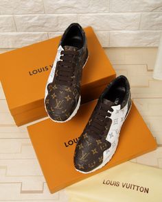 ��PRODUCT DETAILS��Includes Shipping bags, dustbag sleeper, care manual, booklet, tag. Grey Sneakers Women, Louis Vuitton Sneakers, White Sneakers Men, Money Magnet, Cash Money, Fresh Shoes, White Sneakers Women, Hype Shoes, Lv Monogram