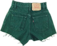 Shorts Levis, Highwaist Shorts, Pants Short, Levi Shorts, High Rise Shorts, Green Shorts, Dream Clothes, Short Shorts, Looks Vintage