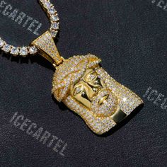 ICECARTEL exclusive Solid Face Jesus Pendant is now available, made of 925 sterling silver and PVD plated with a thick layer of 14K Gold. This moissanite pendant weights exactly 16 millimeters (excluding 3mm bail). This moissanite pendant is iced out with round cut, colorless (D-Color), VVS moissanite flawless diamonds, placed in a pave diamond setting. All of the diamonds on this moissanite pendant are guaranteed to pass the diamond tester. This ICECARTEL moissanite pendant ships insured, direc Jesus Piece, Custom Jewelry Box, Flawless Diamond, Moissanite Pendant, Diamond Tester, Moissanite Jewelry, Diamond Settings, Pave Setting, White Rose Gold