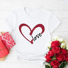 Show your people-loving side with this Valentine's Day heart-themed women's graphic tee. A great t-shirt design for Valentine's Day, vacation, holidays, parties, events, or everyday wear. Proudly display your love of others or give it as the perfect gift for Valentine's Day, Birthday or Anniversary. This high-quality short-sleeve crewneck ladies Tops is made to make you look and feel great no matter where you take it! *2024 Women's Love Heart Raglans T-Shirts Casual Long Sleeve Valentine's Day G Womens T Shirts, Womens Graphic Tees, Special Gifts For Mom, Christmas Shirts For Kids, Graphic Print Shirt, Heart Themed, Valentine Ideas, Loose Shirt, Casual Summer Tops