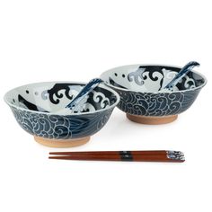 New 6pce Whale Indigo Blue Japanese Ramen Bowl Set Ramen Noodle Bowls, Japanese Lipstick, Ramen Bowl Ceramic Design, Japanese Christmas Cards, Kawaii Ramen Bowl, Pale Terracotta, Hiroshige Japanese Prints, Ramen Bowl With Chopsticks, Japanese Ramen Bowl