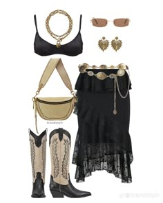 Leather Coachella Outfit, Coachella Glitter Outfit, Acl Outfits 2024, Stage Coach Outfits 2024, Black And White Festival Outfit, Cali Vibes Festival Outfits, Chill Coachella Outfits, Rockstar Cowgirl Outfit, Boho Outfits Festival