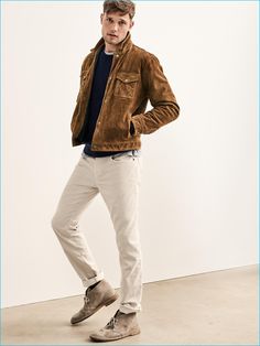 Wearing a standout piece of the season, Stefan Pollmann dons Gap's brown suede… Gentleman Clothes, Leather Jacket Outfit Men, Workout Man, Mens Fashion Casual Winter, Desert Boot, Mens Winter Boots, Tan Pants, Leather Jacket Outfits