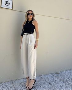 Lawyer Outfit Summer, Sleeveless Work Outfit, Summer Corporate, Formal Summer Outfits, Chic Casual, Summer Formal Outfit, Bussines Casual Woman Outfit, Bussines Casual Woman, Job Clothes