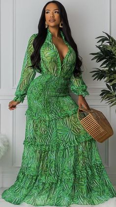 Birthday Outfits Black Women, Birthday Outfits Black, Silk Dress Fashion, Outfit Ideas For Black Women, Birthday Outfit Ideas, Outfits Black Women, African Fashion Women Clothing, Chiffon Fashion, Birthday Outfits