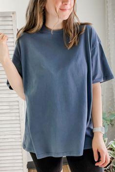 Get the perfect casual look with our Washed Boyfriend Tee! Its slouchy, oversized design and mineral washed fabric make it perfect for lounging or outdoor activities. Pair it with shorts or jogger pants for a stylish and comfy outfit. Upgrade your tee game now! Women's oversized mineral washed tee shirt. Model is wearing small Oversized fit, so you could size down Baggy Shirts For Women, Baggy Shirts, Baggy T-shirt, Outfit Upgrade, Comfy Outfit, Shirt Model, Boyfriend Shorts, Summer Fits, End Of Season Sale