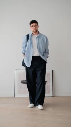 Men Shirt Casual, Man Casual Outfit, How To Style Blue Pants, Daniel Simmons Outfit, Office Men Outfit, Men Style 2024, Outfits Men, Daniel Simmons, Dress Pants Outfits Casual