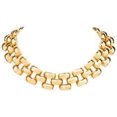 This chic vintage 1970's necklace consists of large interlocking links that measure appx. 7/8 inch wide and is appx. 16 inches in length with the neck opening at appx. 15 Inches. 3 wide Bright high polished links adorn throughout. Great to wear for any occassion. Stamped with purity mark. Weight : 166.2 Grams Secures with a hidden interlocking clasp and safety. Remains in Excellent Condition and accompanied by a Professional Appraisal Document. Vintage Chain Necklace, Rings Luxury, Necklaces Chain, Vintage Chain, Womens Chokers, Gold Link Chain, Neck Choker, Gold Diamond Necklace, Gold Choker Necklace