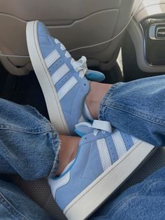 Adidas Campus Shoes, Pretty Sneakers, Shoes For School, Adidas Sambas, Back To School Shoes, Trendy Shoes Sneakers, Preppy Shoes, Pretty Shoes Sneakers