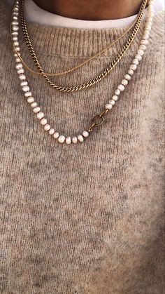 Looks Street Style, Looks Chic, 가을 패션, Girly Girl, Look Fashion, Autumn Winter Fashion, Jewelry Inspiration, Gold Chains, Personal Style