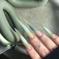 Sharp Nails, Girly Acrylic Nails, Pinky Promise, Popular Nails, Long Acrylic Nails, Stiletto Nails, Cute Acrylic Nails, Nail Manicure