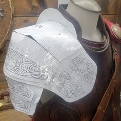 Armor Pattern, Leather Pauldron Pattern, Leather Armor Pattern, Shoulder Armor Pattern, Diy Leather Armor, Shoulder Pauldron Armor, Leather Shoulder Armor, Armor Shoulder Plate, Leather Shoulder Armor Pattern