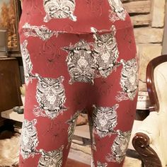 Owl. Another Rare Find! One Of The Most Sought After. I'm A Lularoe Unicorn Hunter:) Unicorn Hunter, Colorful Leggings, Pant Jumpsuit, Pants For Women, Leggings, 10 Things, Pants, Red, Women Shopping