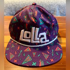 Lollapalooza Festival Snapback Rope Golf Hat/Cap - One Size Adjustable - Nwot Adjustable 5-panel Baseball Cap For Festivals, Adjustable 5-panel Snapback Hat For Festivals, Retro Adjustable Hats For Festivals, Funky Snapback Hat For Festivals, Fun Snapback Hat With Curved Brim For Festival, Fun Curved Brim Snapback Hat For Festivals, Festival Snapback Hat With Flat Bill, Retro Snapback Trucker Hat For Festival, Adjustable Hip Hop Hat For Music Festival