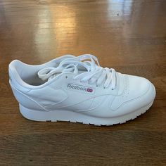 Reebok Classic Leather Men’s Sneaker Size 10 Rebook Classic, Reebok Classic Leather Sneakers, Shoes Reebok, Leather Sneakers Men, Reebok Classic Leather, Reebok Shoes, Reebok Classic, Classic Leather, Mens Shoes Sneakers