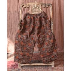 Details: Gender: Women Item Type: Pants Material: Linen Season: Spring, Autumn Pattern: Print Style: Casual, Loose, Retro Waist Type: Elastic Waist Size: One Size Length: 92.00 cm/ 36.22 " Waist: 112.00 cm/ 44.09 " Hip: 138.00 cm/ 54.33 " Red Cotton Harem Pants For Fall, Bohemian Brown Pants For Loungewear, Traditional Brown Bottoms For Summer, Traditional Red Bottoms For Spring, Traditional Brown Summer Bottoms, Bohemian Style Brown Bottoms For Loungewear, Traditional Red Pants For Spring, Bohemian Style Brown Loungewear Bottoms, Traditional Brown Harem Pants