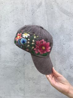 Hand embroidered women hat with floral design / baseball hat for women 🌿PLEASE NOTE THIS HAT IS READY TO SHIP🌿Color: brown baseball cap.Design: hand-embroidered gerbera with wildflowers.Cap size (head circumference): 55 - 62 cm.The quality of the embroidery and baseball cap is superior, I guarantee! ;)I really enjoyed making this, and I hope my customer will enjoy showing it off.CHECK OUR OTHER ACCESSORIES🌸 More Baseball hats:https://www.etsy.com/shop/KazkovaEmbroidery?ref=seller-platform-mcn Vintage Baseball Cap For Spring, Vintage Visor Baseball Cap For Spring, Vintage Baseball Visor Cap For Spring, Casual Embroidered Brimmed Hats, Embroidered Baseball Cap For Spring, Casual Hats With Multicolor Floral Embroidery, Embroidered Baseball Cap One Size Fits Most, Vintage Baseball Cap With Embroidered Curved Brim, Embroidered Brimmed Baseball Cap