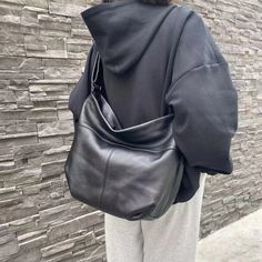 Classic Soft Leather Tote Bag for Women Black Leather Tote Bag, Women Bags Fashion, Metal Hardware, Vintage Bags, Leather Tote Bag, Vintage Leather, Full Grain Leather, Womens Backpack, Belt Bag