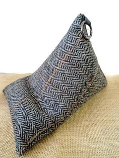 Tablet Pillow, Leather Tag, Wool Pillow, Large Ring, Harris Tweed, Ipad Tablet, Wool Pillows, Flat Surface, Travel Pillow