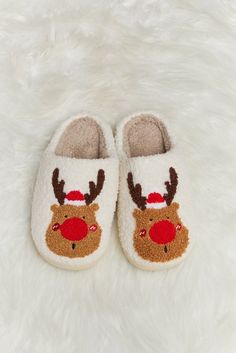 Cozy Christmas slippers with a cute rudolph face Reindeer Slippers, Faux Fur Top, Fur Top, Slide Slippers, Slippers Pattern, Round Toe Heels, Slipper Shoes, Christmas Reindeer, Soft Plush