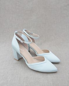 light blue wedding shoes Pale Blue Shoes, Light Blue Wedding Shoes, Blue Heels Wedding, Comfortable Wedding Heels, Wedding Shoes Block Heel, Block Heels Wedding, Blue Bridal Shoes, Heels Wedding Shoes, Ivory Shoes