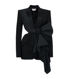 A subversive yet utterly glamourous take on the suit jacket.This jacket sees the hem sharply cut through the back and waist for a cropped look, joining together with an oversized polyfaille bow.Size Chart（CM）: Spring Party Blazer With Structured Boning, Fall Party Outerwear With Bow, Elegant Bow Outerwear For Spring, Elegant Spring Outerwear With Bow, Fall Party Outerwear With Structured Boning, Black Alexander Mcqueen, Suit Jackets For Women, Van Cleef Arpels, Fashion Design Clothes