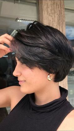 Asian Short Bob Hairstyles, Women Hair Cuts 2023 Medium, Short Bob Stacked Hairstyles, Short Bob Hairstyles 2023, Graduated Bob Haircuts Short, French Bob Haircut Short, Really Short Haircuts For Women, Short Hairstyle Women 2023, Straight Pixie Haircut