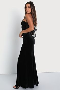 Black Winter Formal Dresses, Long Black Strapless Dress, Black Tie Dresses Formal, Black Wedding Guest Dress, Dress With Back Bow, Black Wedding Guest Dresses, Black Tie Wedding Guest Dress, Luxe Dress, Black Dress Style