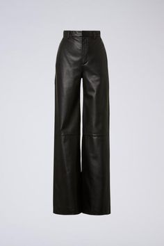 Teacher Wardrobe, Black Wide Leg Trousers, High Rise Style, Dr Closet, Leather Trousers, Mode Inspiration, Lookbook Outfits, Long Pants