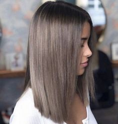 Hair Color Shades, Permanent Hair Dye, Roots Hair, Metallic Hair, Light Brown Hair, Shoulder Length Hair, Hair Color Trends, Brown Hair Colors