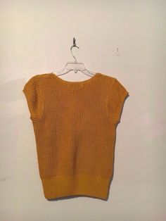 Chaus Size M Mustard Yellow Ramie Cotton Sweater Knit Ribbed Top Women Stylish Cut Winter Mustard Knit Top, Mustard Cotton Crew Neck Tops, Casual Mustard Knit Sweater, Fitted Mustard Knit Top, Mustard V-neck Beach Top, Ribbed Top, Cotton Sweater, Mustard Yellow, Mustard