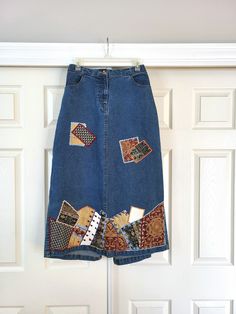 "Brand: INDIGO MOON 98% COTTON, 2% Spandex Very rare vintage 90's skirt. Embroidered patchwork application. Maxi full length. Waistband. 7\" zipper in front and 2 pockets. 13\" slid in back. Size M/L *Measurement: (lying flat) Weist; 15/16\" Hip: 21\" Length:35\" Perfect condition. Thank you for visiting my store. You can also visit my MargaretJewelryShop or http://jewelryandclothing.net/ **Please read \"The Private Policy\"" Moon Skirt, Patchwork Maxi Skirt, Clothes Embroidery Diy, Long Denim Skirt, Embroidery On Clothes, Skirt Maxi, Vintage Patchwork, Jeans Rock, Vintage Vogue