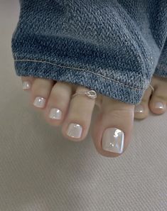 Unghie Sfumate, Unghie Nail Art, Gel Toe Nails, Milky Nails, Toe Nail Color, Fancy Nails, Chic Nails