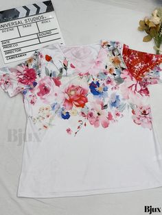 Bjux - Womens Plus Size Casual T-shirt: Floral Print Short Sleeve V-Neck Design Casual T Shirt, Printed Sleeves, Plus Size Casual, Letter Prints, Types Of Printing, Knit Fabric, Print T Shirt, Knitted Fabric, Collar Styles