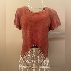 Tilly's Short Sleeve Cropped Tee Shirt - Never Worn, In Excellent Condition! - Like New - Very Comfortable And Soft Material - No Stains, Holes, Or Rips! Color: Rusty / Burnt Orange - Distressed Look Details: - Size: Medium - Fit: True To Size - Material: 96% Cotton, 4% Spandex - Cut-Out And Strings In The Front Thank You For Your Interest In My Item! - Bundle Your Item - Purchase 3 Pieces And Get 10% Off Your Total! - Open To Offers! - From A Smoke-Free, Pet-Free Home - Questions? Leave A Comme Trendy Distressed Crop Top For Summer, Casual Festival Tops For Fall, Casual Tops For Fall Festival, Casual Fall Festival Tops, Distressed Crew Neck Top For Festival, Trendy Distressed Summer Tops, Trendy Distressed Tops For Summer, Trendy Crew Neck Tops For Festivals, Casual Distressed Top For Festivals