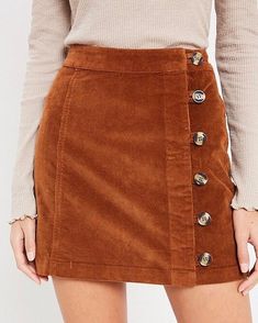 Clothing Tips, Corduroy Mini Skirt, Corduroy Fabric, Suede Skirt, Corduroy Skirt, Outfits Summer, Fall Looks, Hijab Fashion, High Boots