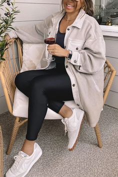 How To Style Long Shacket, These Three Boutique, Gray Shacket Outfit, Fall Comfy Outfits Casual, Chill Aesthetic Outfit, Seattle Outfits Fall, How To Style A Shacket, Long Shacket Outfit Women, Grey Shacket Outfit