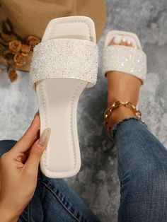 Women's Rhinestone Decor Pink Flat Slipper, Casual & Outdoor Pvc Open Toe Sandal White Glamorous,Fashionable    Plain    Women Shoes, size features are:Bust: ,Length: ,Sleeve Length: Women Flat Sandals, Pink Flats, Fashion Slippers, Rhinestone Sandals, Beach Slippers, Comfortable Flats, Open Toe Sandals, Womens Sandals Flat, Beach Shoes