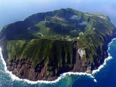 an island in the middle of the ocean