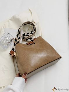 BirdinBag - Refined Stitched Bucket Bag Bag Bag, Color Khaki, Bucket Bag, Pu Leather, Size Medium, Zipper, Leather, Pattern, Color