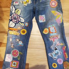 Custom Hippie Boho Denim Patchwork Jeans Made to Order Recycled Retro Distressed Jeans Music Festival - Etsy Creative Stitching, Denim Patchwork Jeans, Bleached Flannel Shirt, Custom Jean Jacket, Kantha Fabric, Denim Art, Festival Jacket, Boho Denim, Retro Jeans